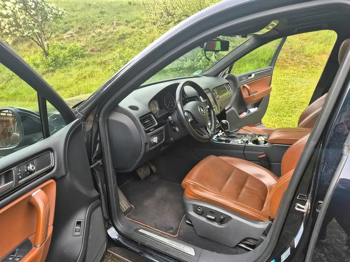 Gebraucht VW Touareg Edition 245 PS (180 kW) 2014 SUV
