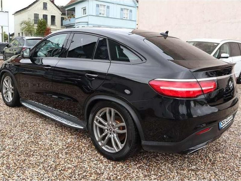 Gebraucht Mercedes GLE350 258 PS (189 kW) 2017 Obsidianschwarz  metalliclack (metallic) SUV