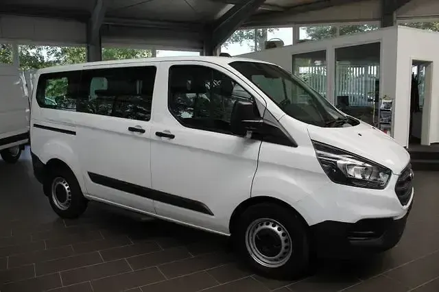 Gebraucht Ford Transit Custom 105 PS (77 kW) 2021 Weiß Kombi
