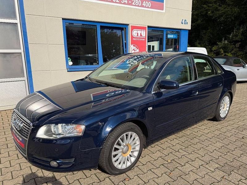 Blau Gebraucht 2005 Audi A4 Sport Limousine | 5.499 € (Teuer) - Bild 1/4