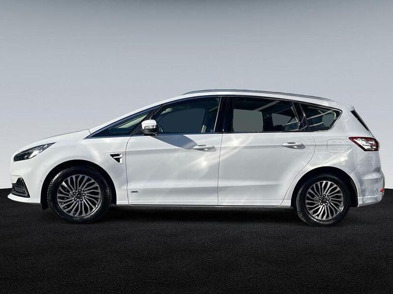 Używany Ford S-MAX S 190 KM (139 kW) 2022 Biały Minivan