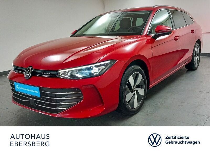 Chilirot metallic Gebraucht 2024 VW Passat IQ Drive Kombi | 30.400 € (Fairer Preis) - Bild 1/4