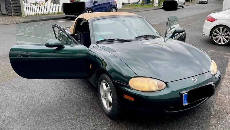Second-hand Mazda MX5 110 CP (80 kW) 1999 Verde Cabrio