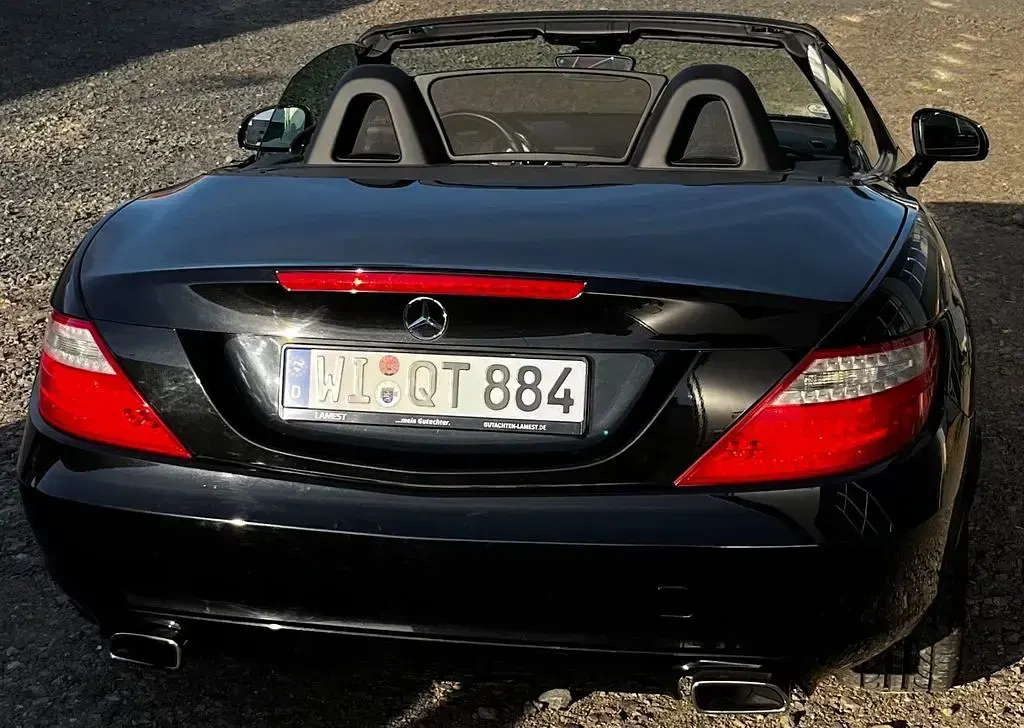 Gebraucht Mercedes SLK200 184 PS (135 kW) 2011 Schwarz Cabrio