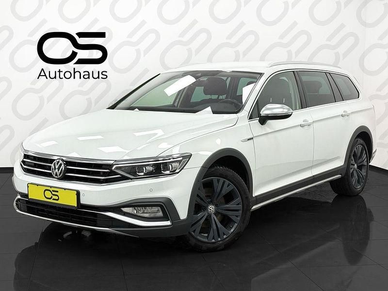 Weiß Gebraucht 2020 VW Passat Alltrack Kombi | 21.950 € (Superpreis) - Bild 1/4
