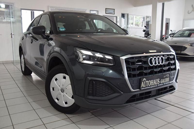 Gebraucht Audi Q2 150 PS (110 kW) 2021 Grau SUV