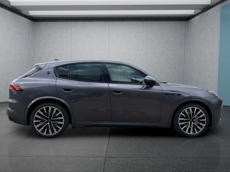 Gebraucht Maserati Grecale 330 PS (242 kW) 2026 Grau SUV