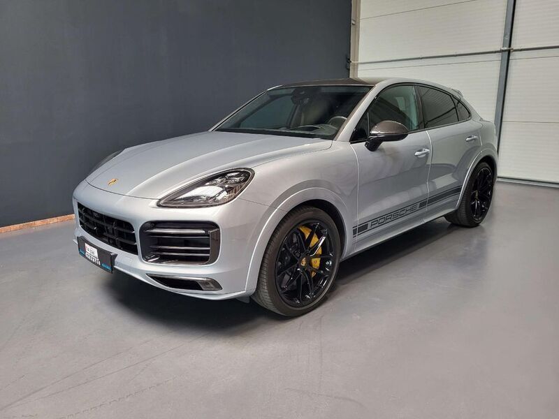Dolomitsilber Gebraucht 2021 Porsche Cayenne GTS Chrono SUV | 89.950 € - Bild 1/4