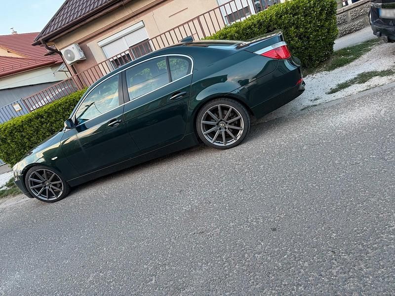 Gebraucht BMW 520 170 PS (125 kW) 2004 Grün Limousine