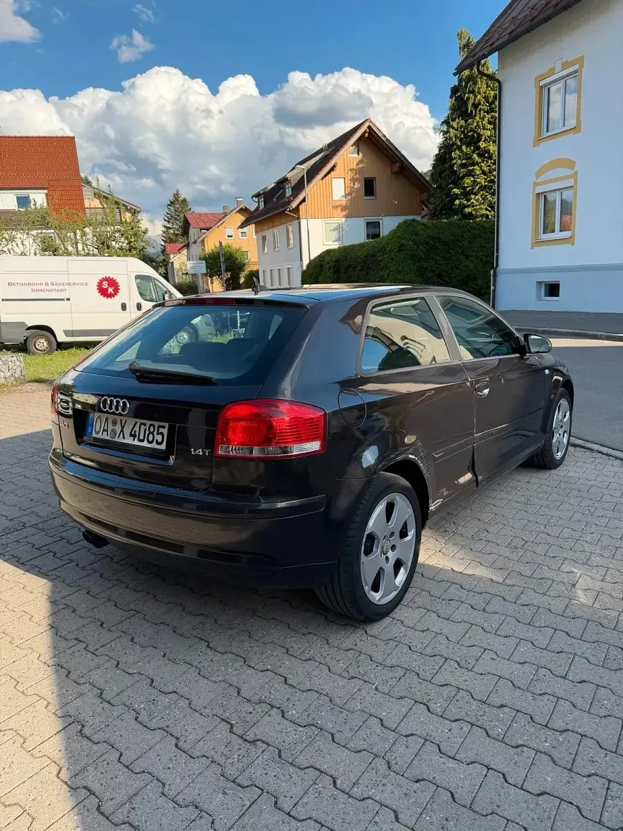Gebraucht Audi A3 125 PS (91 kW) 2008 Schwarz Kleinwagen