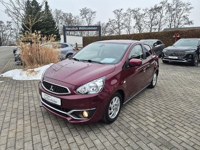 Gebraucht Mitsubishi Space Star Intro Edition 71 PS (52 kW) 2016 Rot Limousine