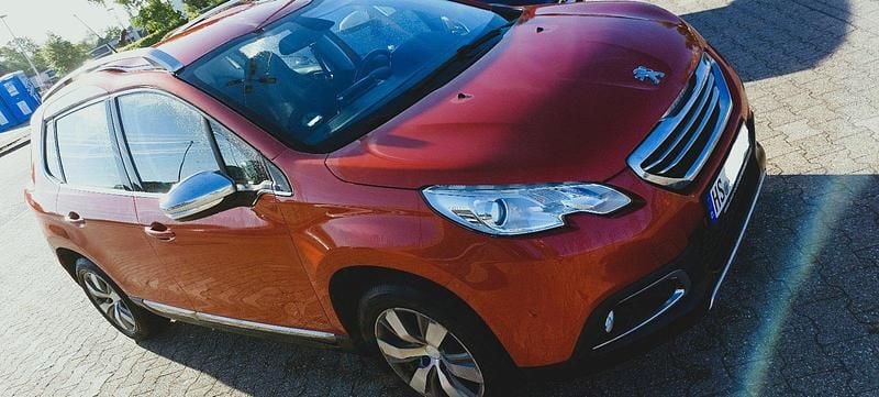 Orange Gebraucht 2015 Peugeot 2008 SUV | 7.300 € (Fairer Preis) - Bild 1/4