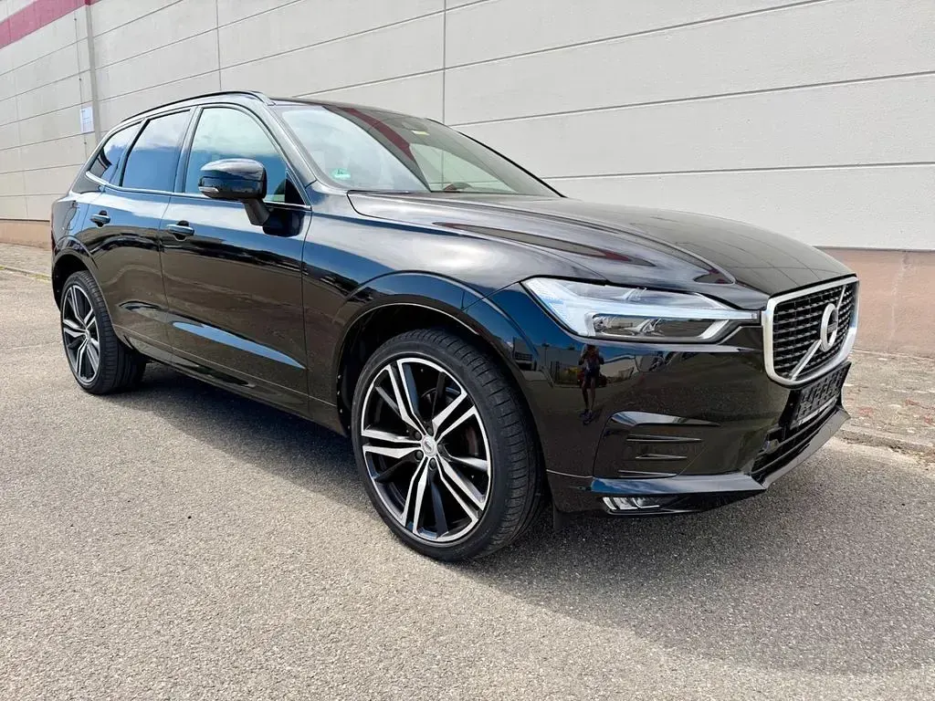 Gebraucht Volvo XC60 R-Design 190 PS (139 kW) 2020 Schwarz SUV