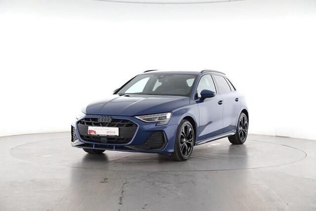 Ascariblau metallic Gebraucht 2024 Audi A3 S-Line | 38.400 € (Teuer) - Bild 1/4
