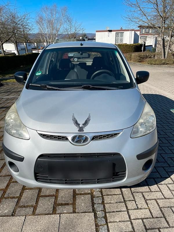 Gebraucht Hyundai i10 66 PS (48 kW) 2009 Silber Kleinwagen