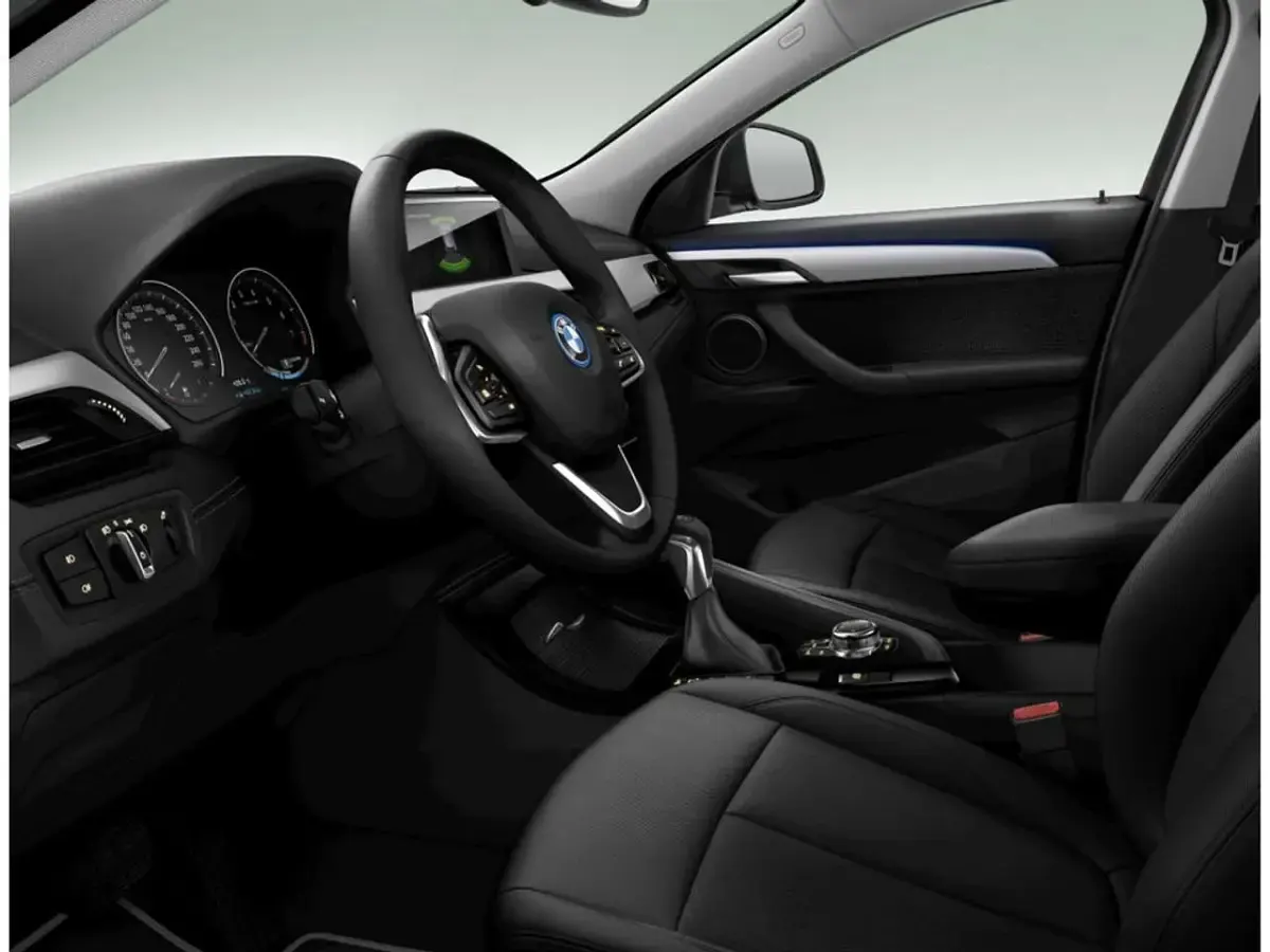 Gebraucht BMW X2 Advantage 220 PS (161 kW) 2023 Grau SUV