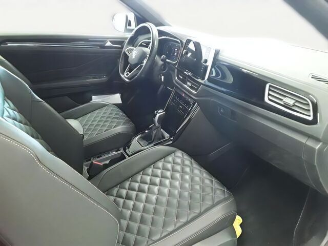 Gebraucht VW T-Roc Cabriolet IQ Drive 150 PS (110 kW) 2022 Weiß Cabrio
