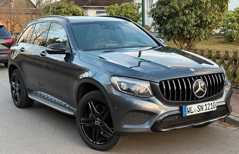 Gebraucht Mercedes GLC250 204 PS (150 kW) 2015 Grau SUV