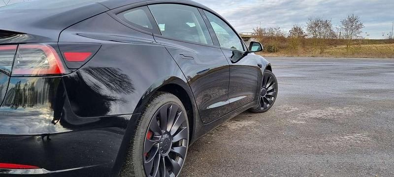 Gebraucht Tesla Model 3 Performance 392 kW (534 PS) 2023 Schwarz Limousine