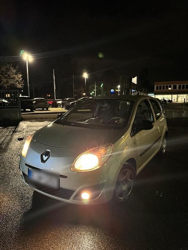 Grün Gebraucht 2008 Renault Twingo Authentique Kleinwagen | 1.600 € (Guter Preis) - Bild 1/4