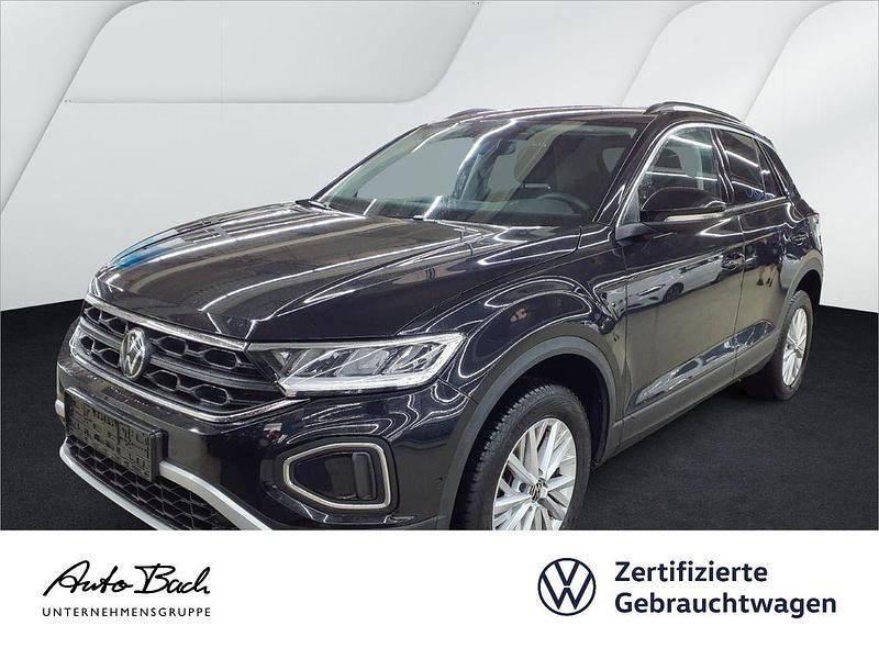 Schwarz (deep black perleffekt) Gebraucht 2024 VW T-Roc Life SUV | 22.980 € (Fairer Preis) - Bild 1/4