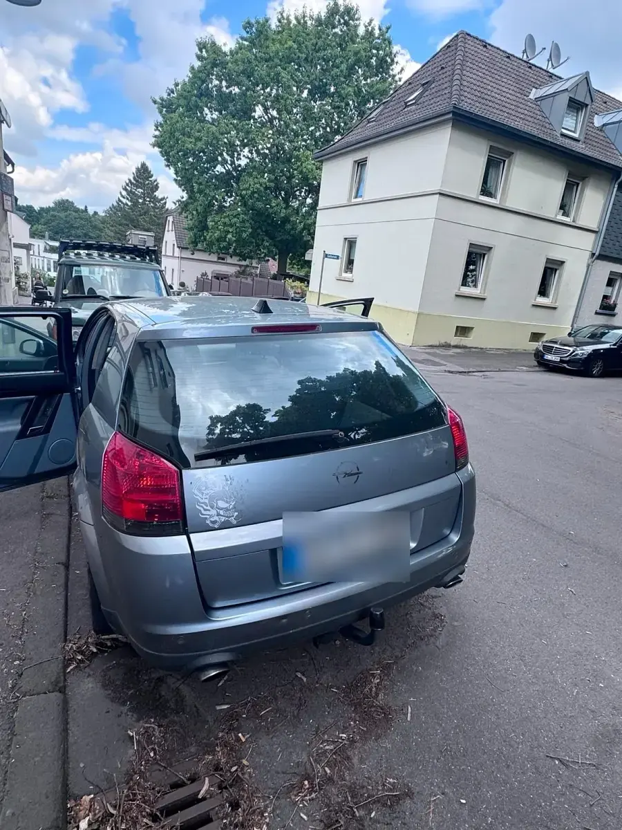 Gebraucht Opel Signum 155 PS (114 kW) 2004 Silber Kleinwagen