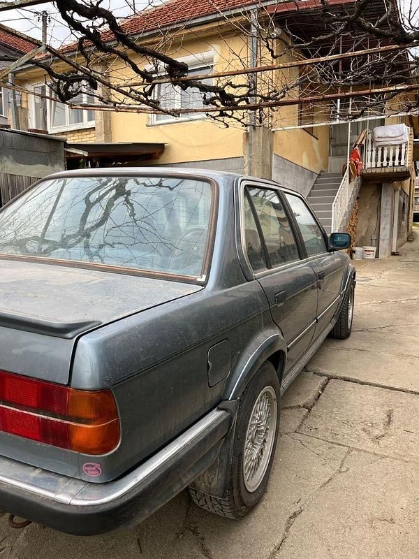 Gebraucht BMW 325 Performance 170 PS (125 kW) 1987 Blau Limousine