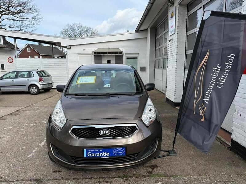 Gebraucht Kia Venga Attract 90 PS (66 kW) 2012 Braun Kleinwagen