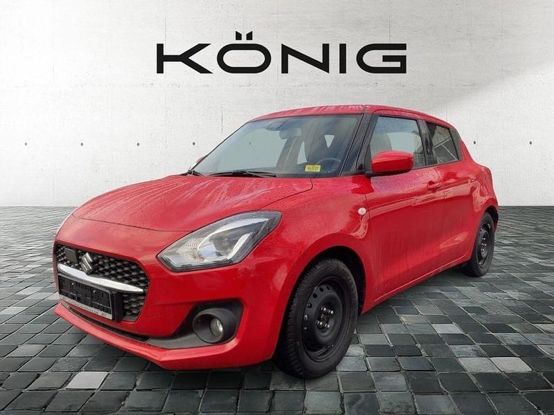 Gebraucht Suzuki Swift Comfort 83 PS (61 kW) 2023 Rot Kleinwagen