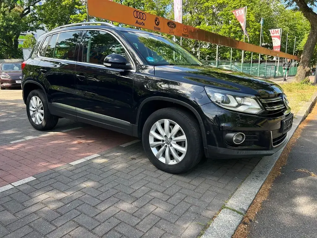 Gebraucht VW Tiguan Sportline 177 PS (130 kW) 2014 Schwarz SUV