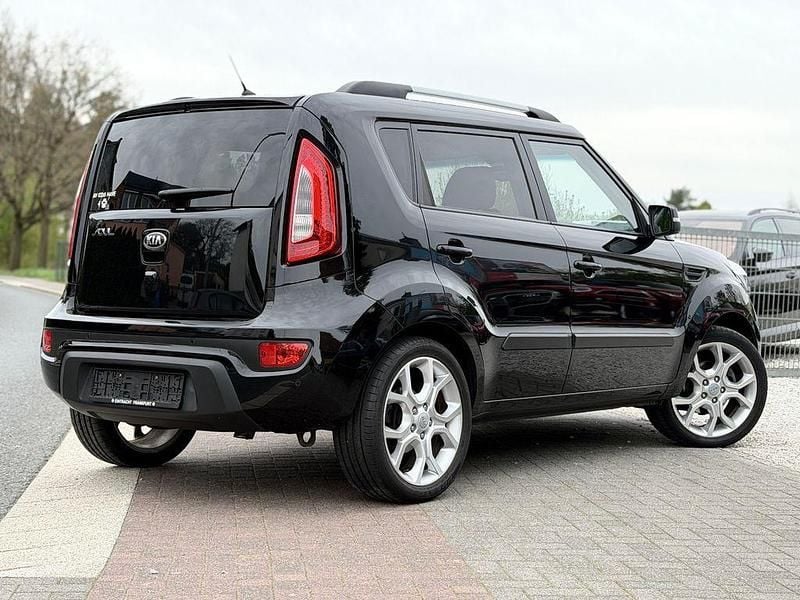 Gebraucht Kia Soul Spirit 140 PS (102 kW) 2014 Schwarz SUV