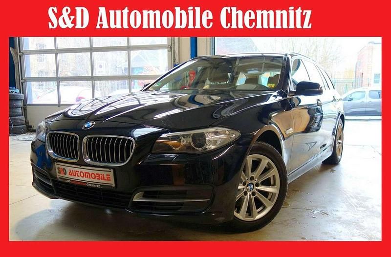 Schwarz Gebraucht 2017 BMW 520 Luxury Line Kombi | 14.399 € (Guter Preis) - Bild 1/3