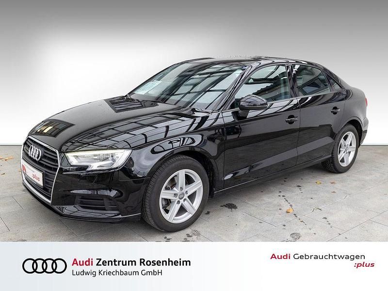 Brillantschwarz Gebraucht 2019 Audi A3 Design Limousine | 21.880 € (Fairer Preis) - Bild 1/4