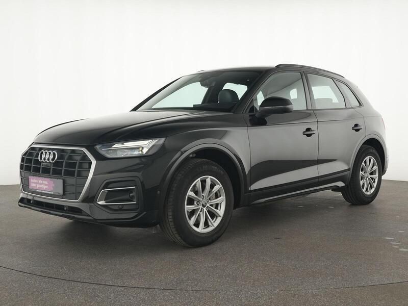Brillantschwarz Gebraucht 2021 Audi Q5 Ambiente SUV | 31.931 € (Superpreis) - Bild 1/4