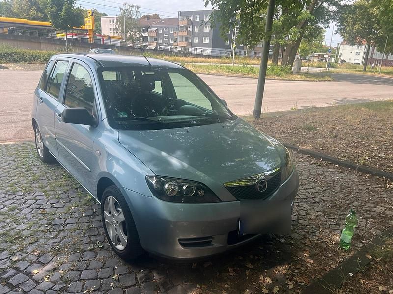 Blau Gebraucht 2006 Mazda 2 Kleinwagen | 1.200 € (Guter Preis) - Bild 1/4