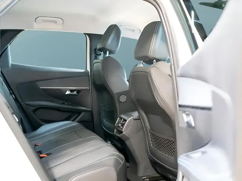 Gebraucht Peugeot 3008 224 PS (164 kW) 2021 Weiß SUV