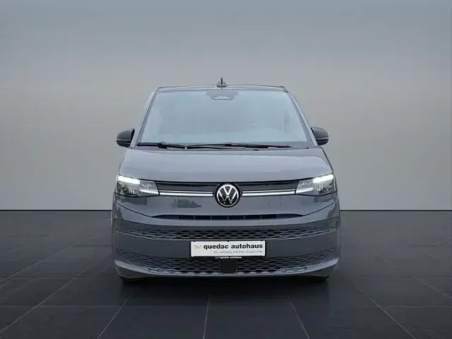 Neu VW Multivan Life 150 PS (110 kW) 2026 Grau Van / Kleinbus