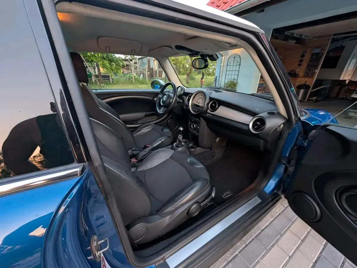 Gebraucht Mini Cooper 122 PS (89 kW) 2012 Blau Kleinwagen