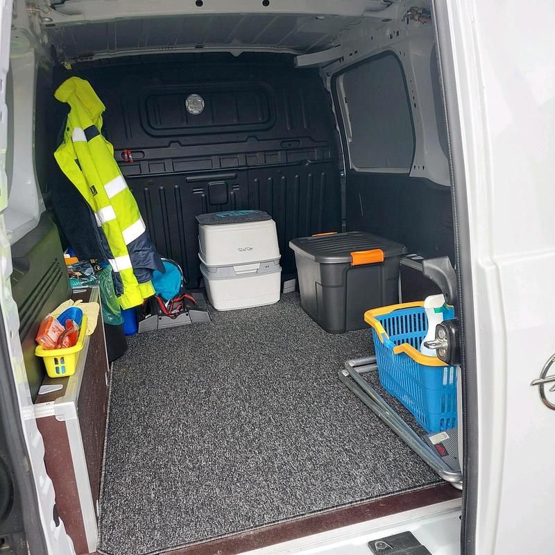 Gebraucht Opel Combo 102 PS (75 kW) 2024 Weiß Van