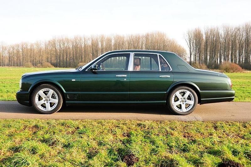 Grün Gebraucht 2004 Bentley Arnage Limousine | 35.000 € - Bild 1/4