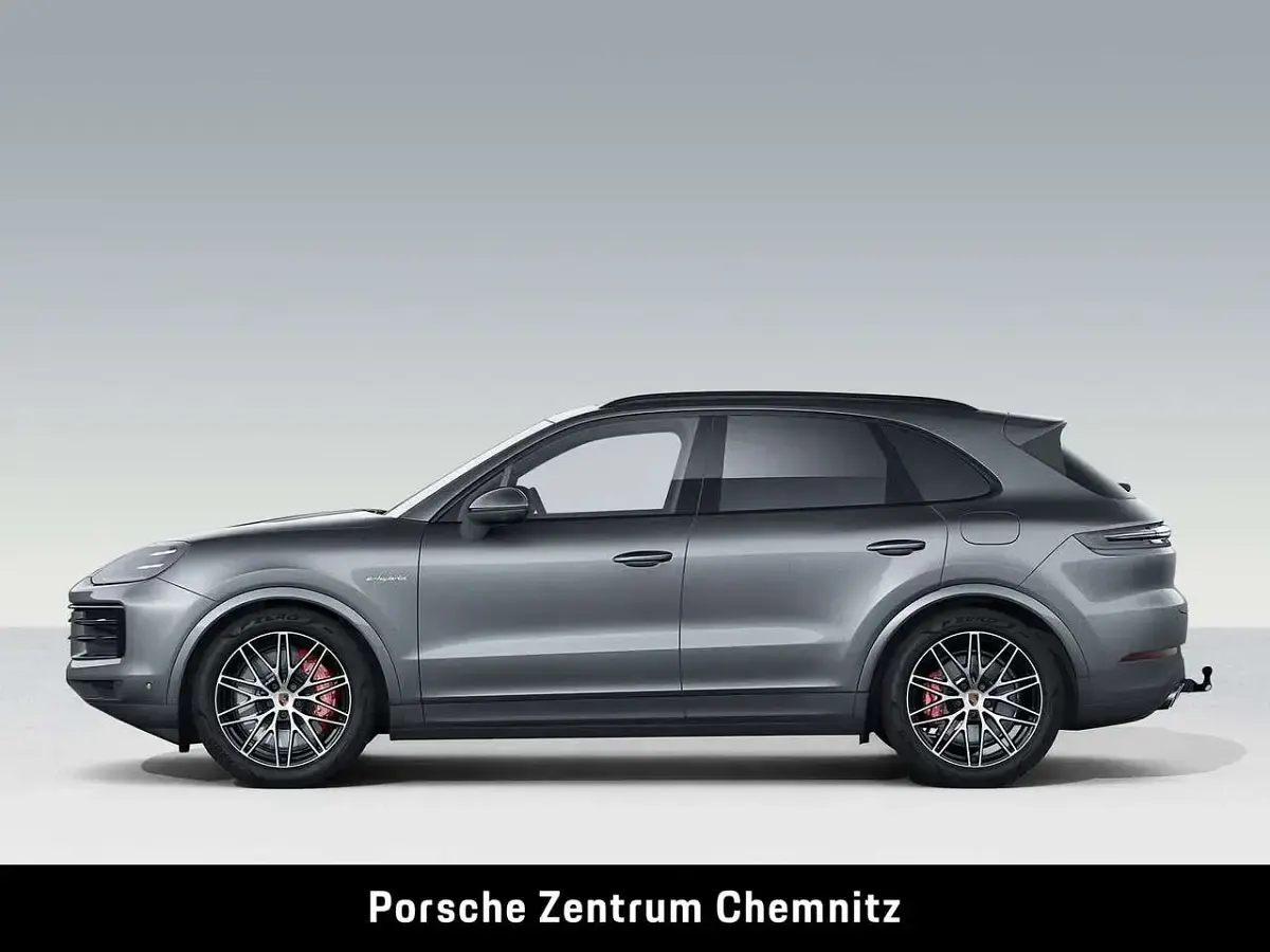 Gebraucht Porsche Cayenne S E-Hybrid 519 PS (381 kW) 2025 Grau SUV