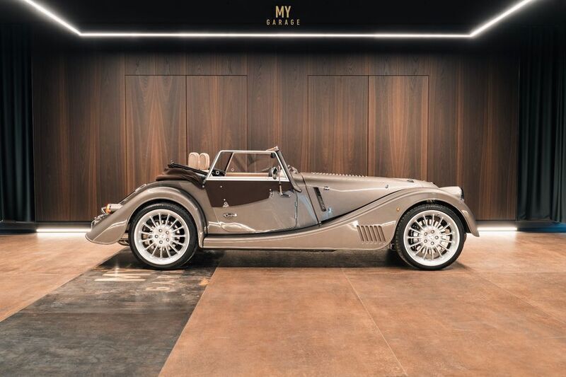 Grau Gebraucht 2023 Morgan Plus Cabrio | 137.900 € - Bild 1/4