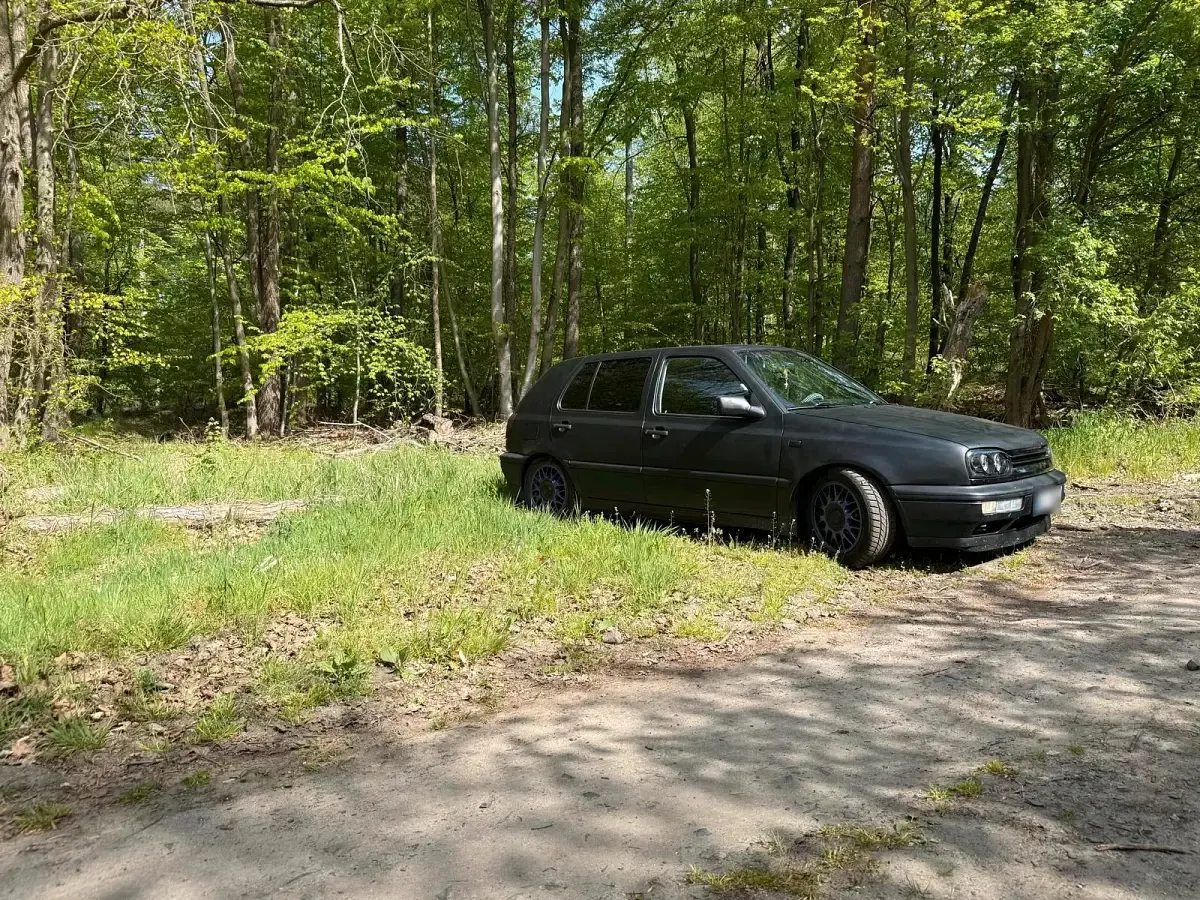 Gebraucht VW Golf III 75 PS (55 kW) 1994 Schwarz Kleinwagen