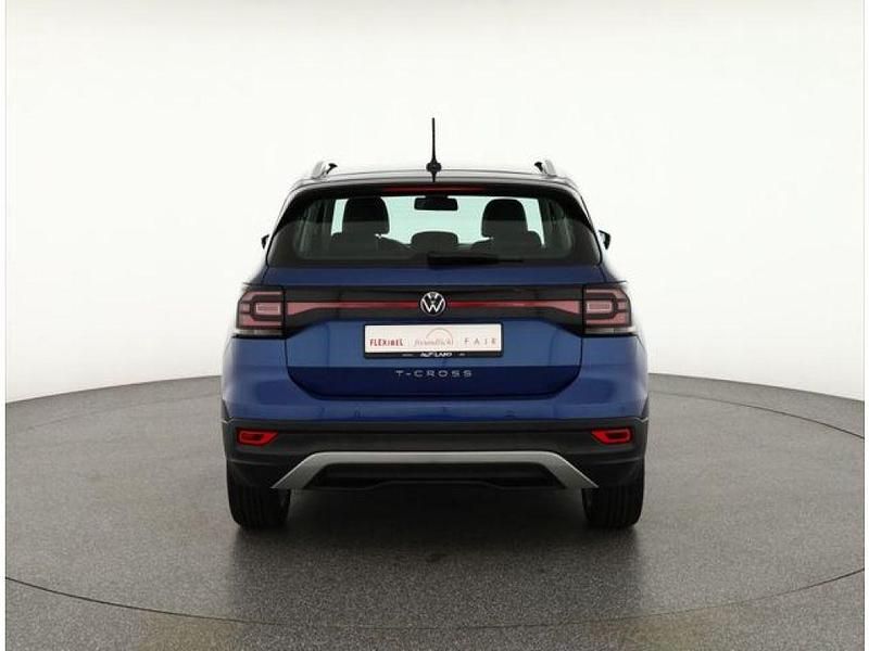 Gebraucht VW T-Cross Style 110 PS (80 kW) 2022 Reef blue metallic (metallic) SUV