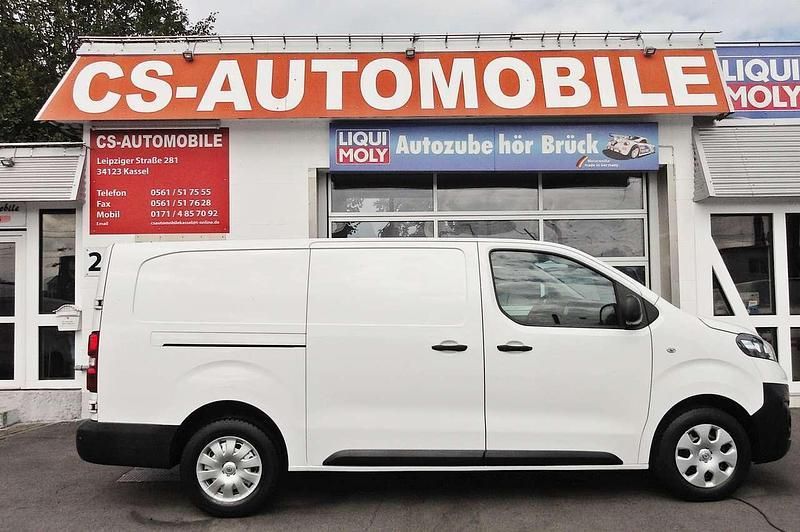 Weiß Gebraucht 2021 Opel Vivaro Van | 19.995 € (Fairer Preis) - Bild 1/4