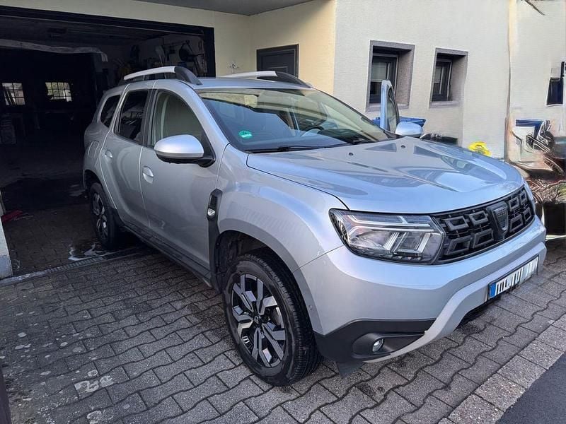 Gebraucht Dacia Duster Prestige 101 PS (74 kW) 2021 Silber SUV