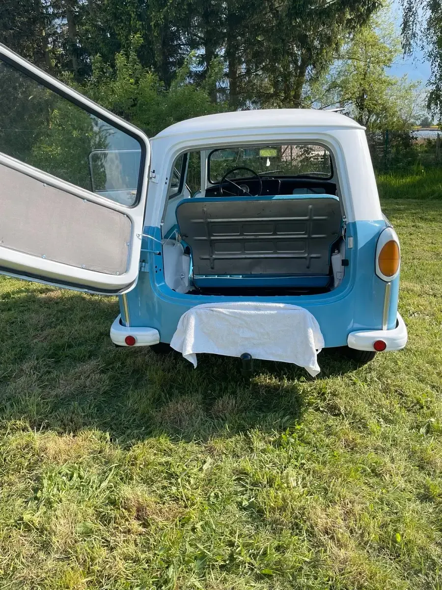 Gebraucht Trabant 601 30 PS (22 kW) 1963 Blau Kombi