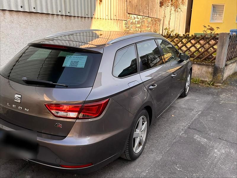 Gebraucht Seat Leon 150 PS (110 kW) 2016 Grau Kombi