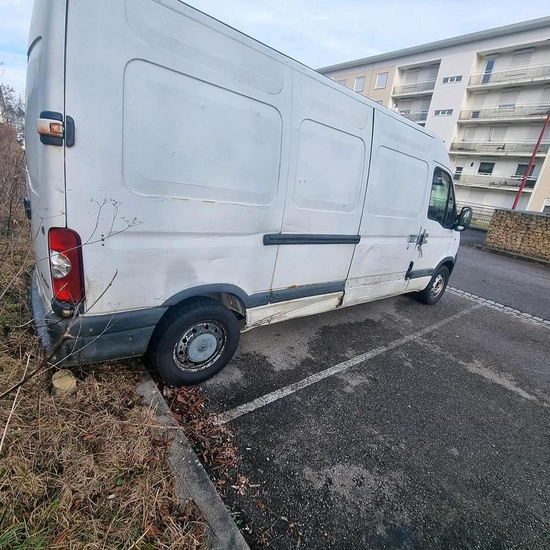 Gebraucht Renault Master 120 PS (88 kW) 2008 Weiß Van / Kleinbus