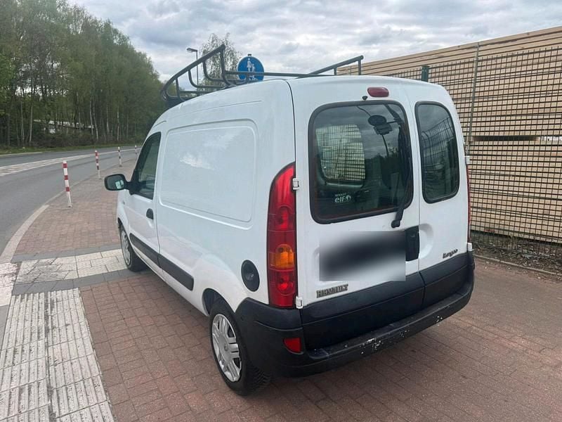 Second-hand Renault Kangoo 84 CP (61 kW) 2007 Alb Monovolum
